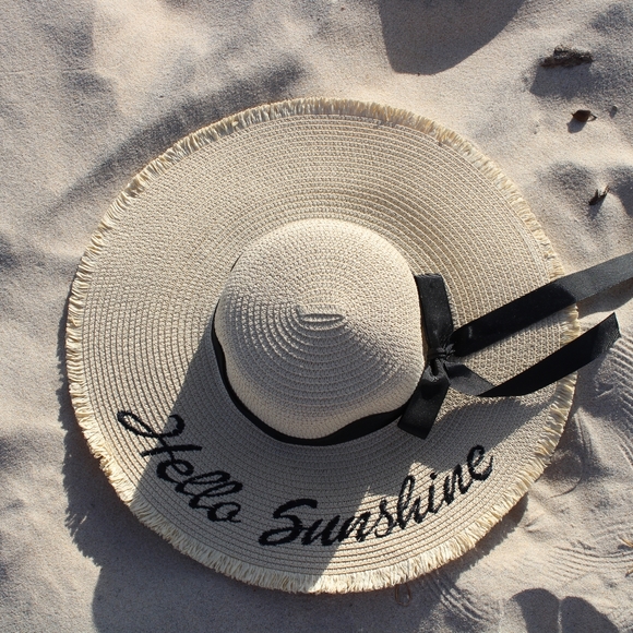 Accessories - Summer Hats 3 colours